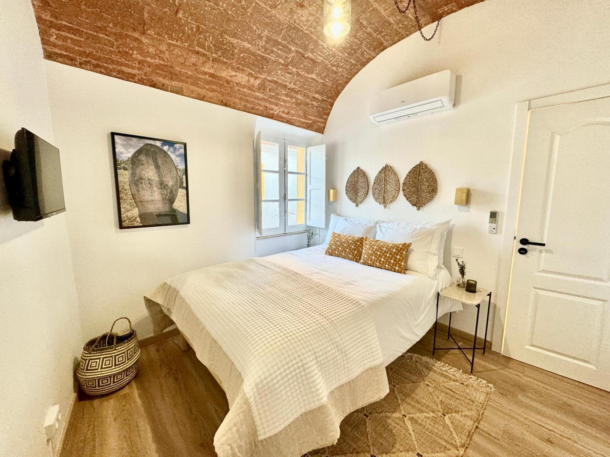 Вилла Private Alentejo House With A Terrace Эвора Экстерьер фото
